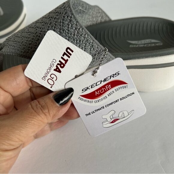 Sketchers - Go walk Arch Fit Weekender Toe Thong Sandal - Gray. Size: 8 US. NWT - Picture 11 of 16